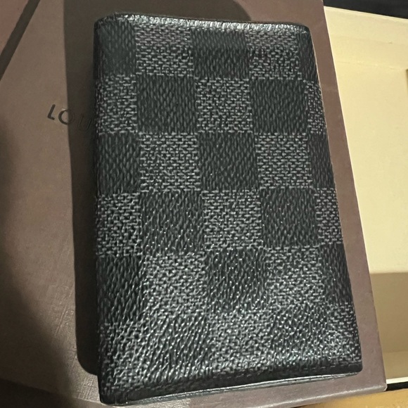 -SOLD Louis Vuitton 6 key & card holder Authentic - Picture 3 of 6